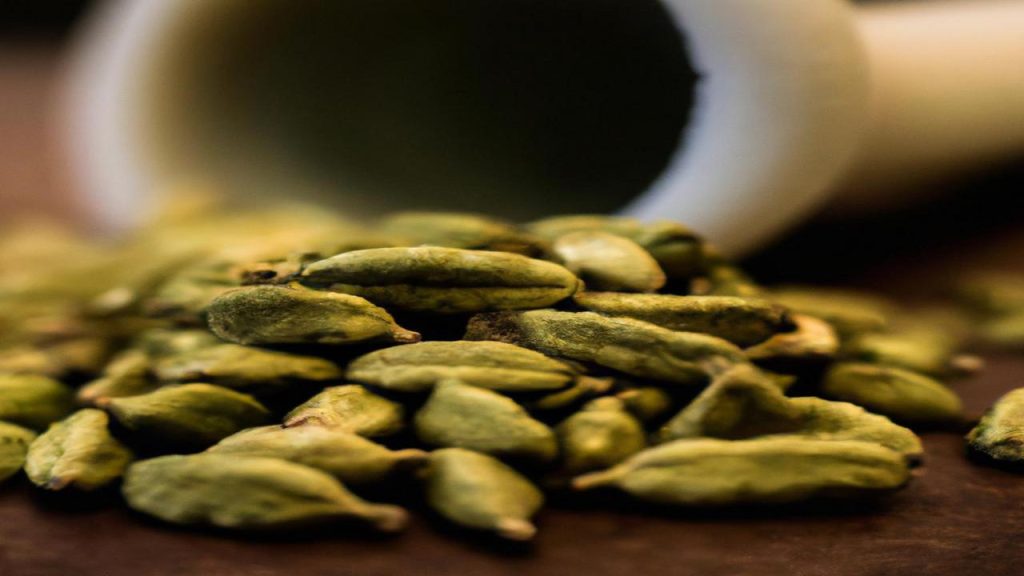 Jakie są działania uboczne kardamonu?